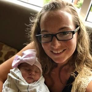 Meet your Posher, Elise